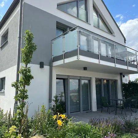 Lindenberg Apartment *